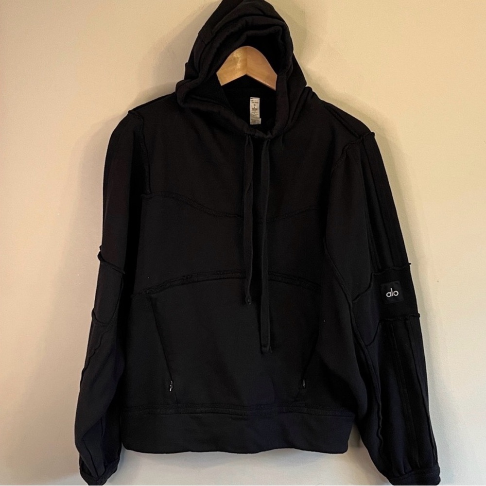 ALO Yoga Black Apparel